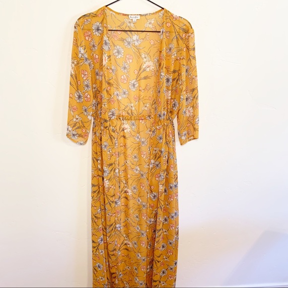 Love Fire Maxi Style Floral Kimono - Picture 4 of 6